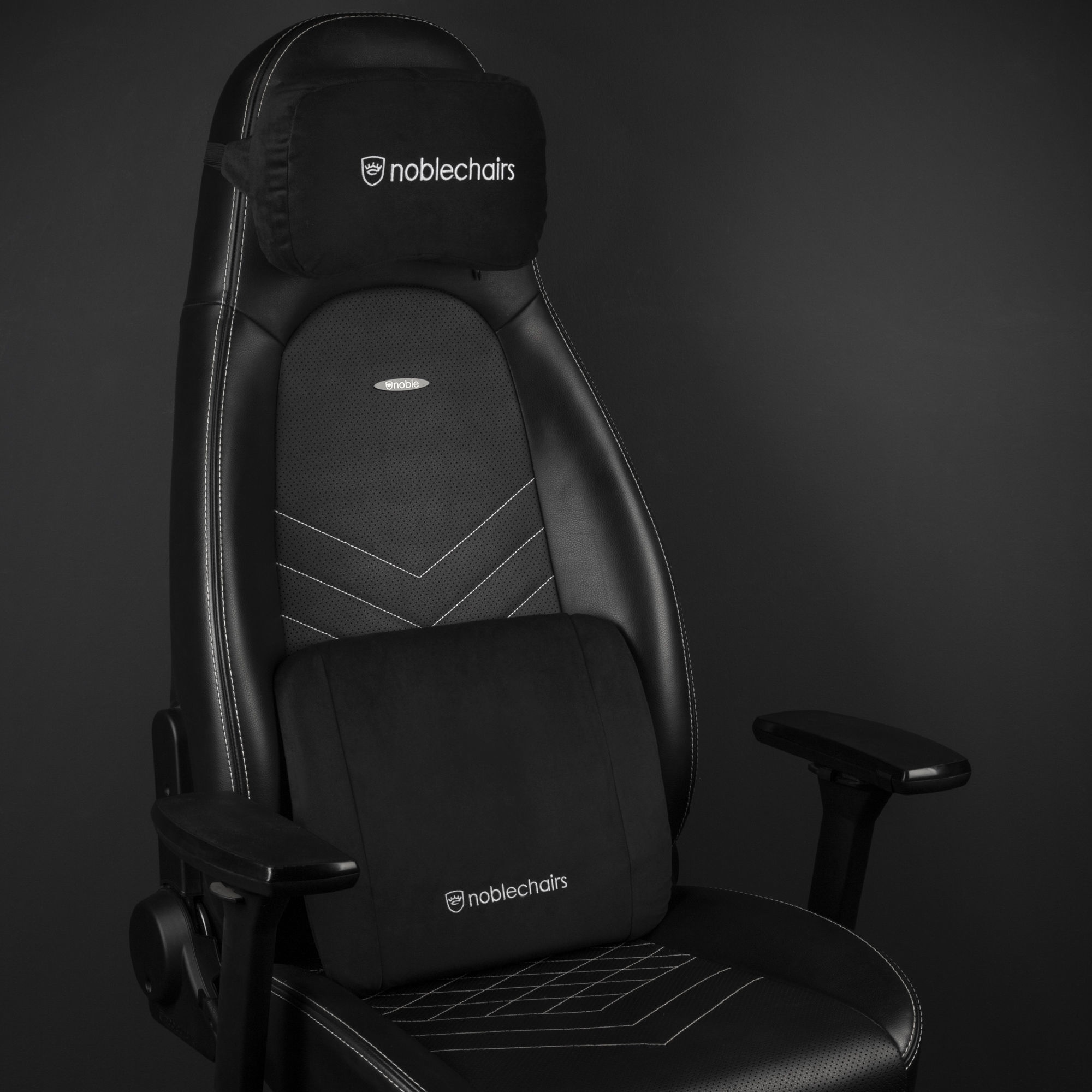 noblechairs cushion set