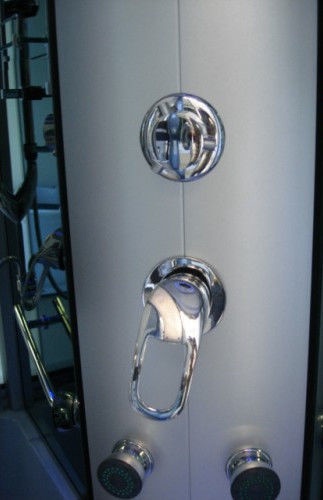 Dušas kabīne Veronika 9912, masāžas, pusapaļā, 850 mm x 1200 mm x 2200 mm