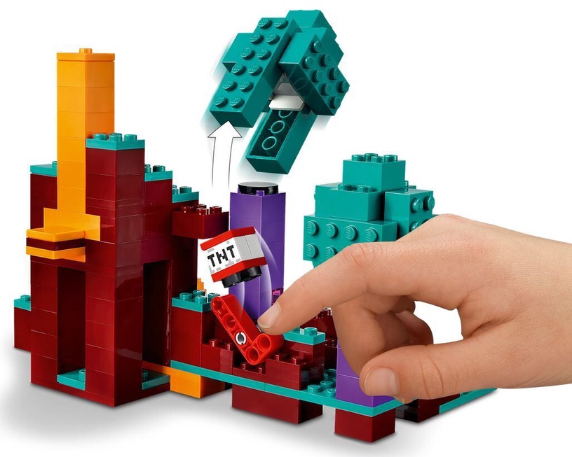 Konstruktors LEGO Minecraft™ Dīvainais mežs 21168