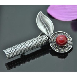 Vincento Brooch With Zirconium Crystal LD-1149