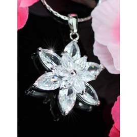 Vincento Pendant With Zirconium Crystal DP-SN137