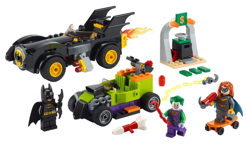Конструктор LEGO DC Бэтмен против Джокера: погоня на Бэтмобиле 76180, 136 шт.