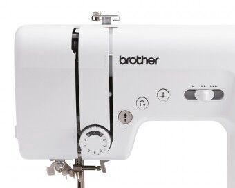 Швейная машина Brother, компьютерная