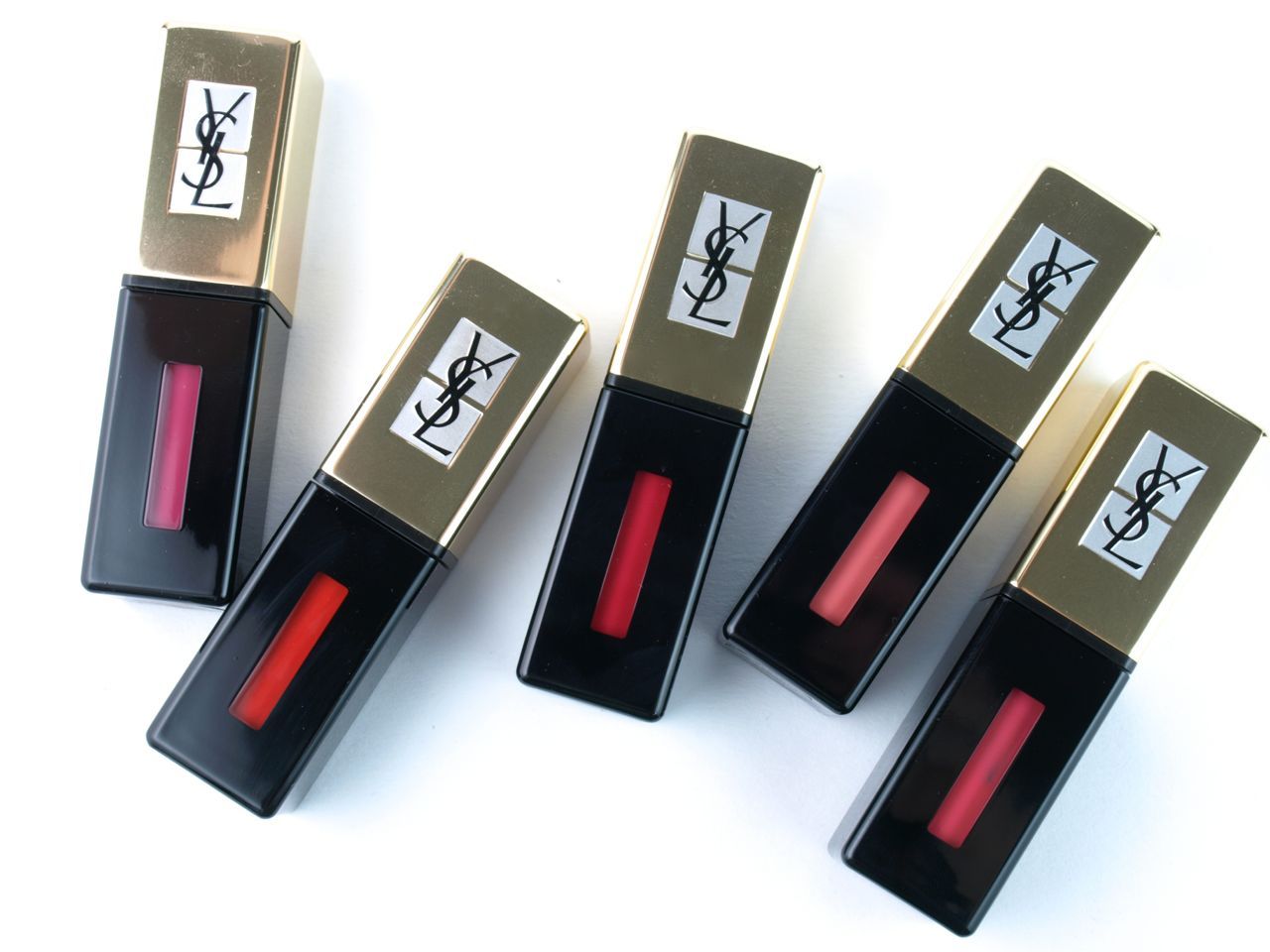glossy stain pop water