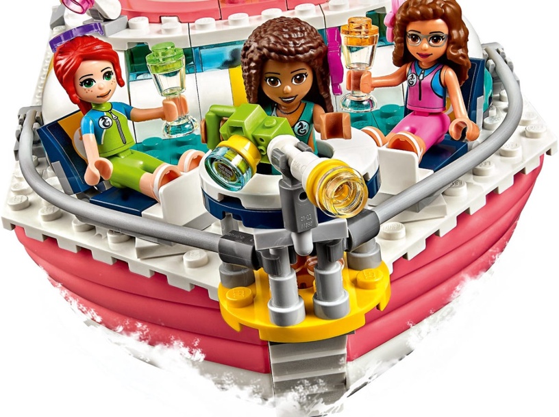 Конструктор LEGO Friends Катер для спасательных операций 41381, 908 шт.