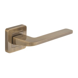 ROKTURIS DURVJU FIESTA VECINĀTS MISIŅŠ (METAL-BUD)