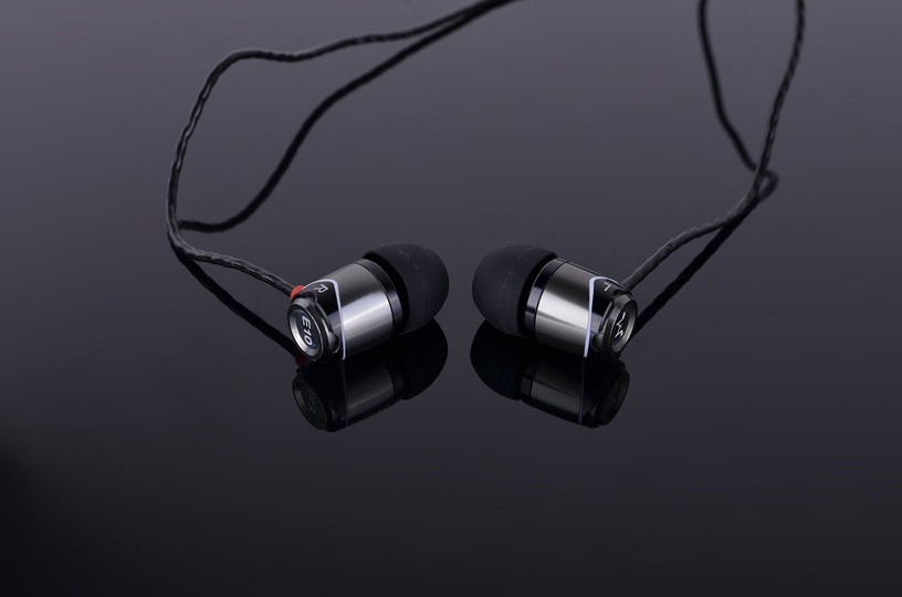 Laidinės ausinės SoundMagic E10, sidabro/juoda