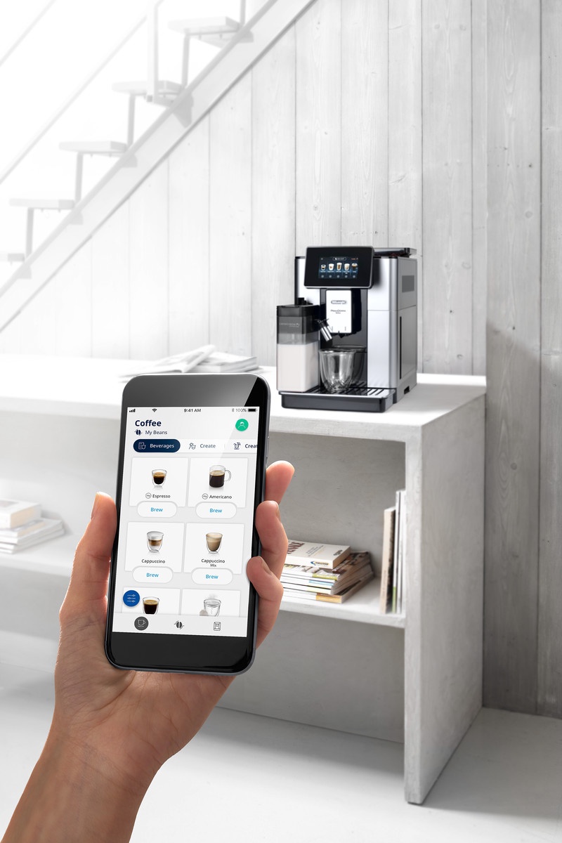 Автоматическая кофемашина DeLonghi ECAM610.55.SB