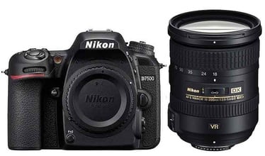 Peegelfotoaparaat Nikon D7500 + 18-200mm f/3.5-5.6G ED VR II