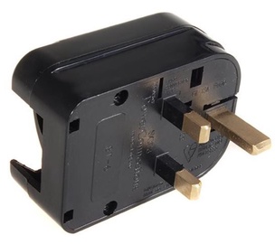 Adapter Maclean Adapter AC plug G / AC plug C/E Black