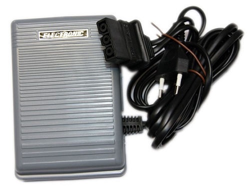 Pedāļi šujmašīnām Brother XC7438421