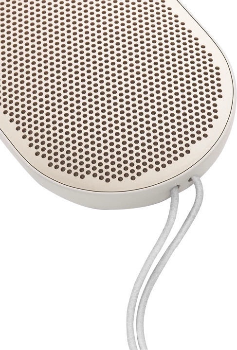 Bezvadu skaļrunis Bang & Olufsen BeoPlay P2, smilškrāsas, 30 W