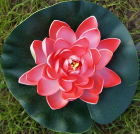 Dekoracija "Lelija" MF-018, 18 cm x 18 cm x 3 cm, rožinė