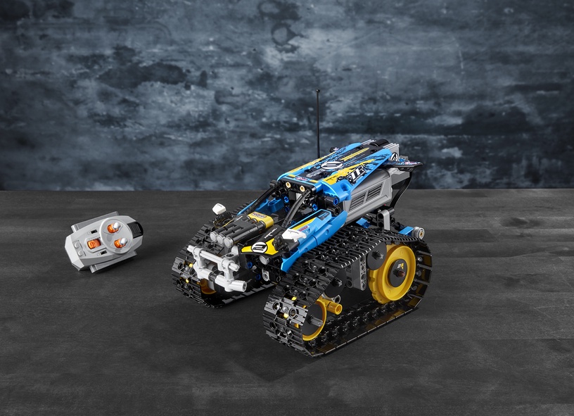 Konstruktors LEGO Technic Kaskadieru sacīkšu auto ar tālvadības pulti 42095, 324 gab.