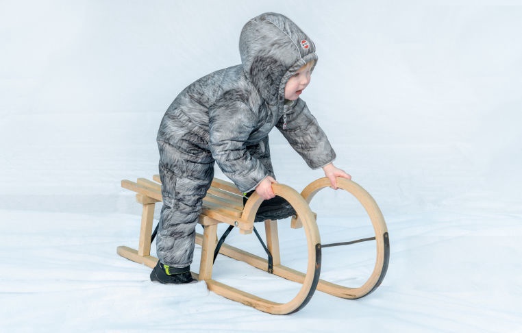 Kombekas Lodger Skier Empire, hall, 86