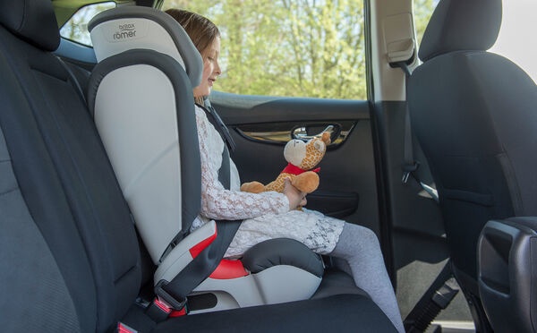 Автомобильное сиденье Britax Kidfix SL BR, синий, 15 - 36 кг