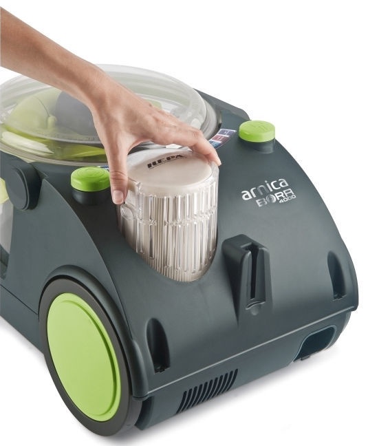 Putekļsūcējs ar ūdens filtru Arnica Bora 4000, 850 W