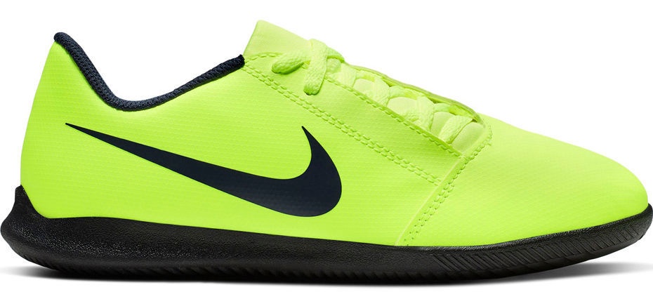 green nike phantom venom