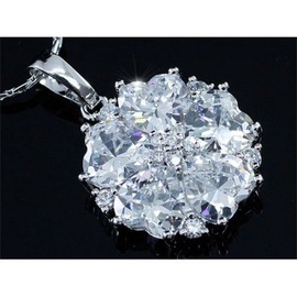 Vincento Pendant With Zirconium Crystal DP-SN389