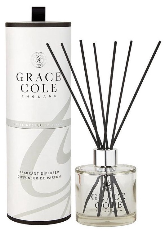 Kodulõhnastaja Grace Cole