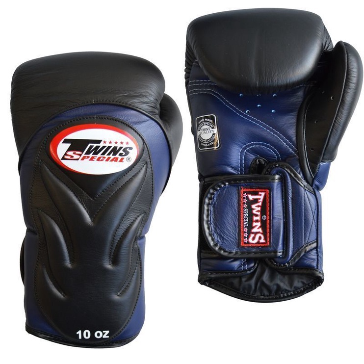 Боксерские перчатки Twins Special 100-BHU82, черный
