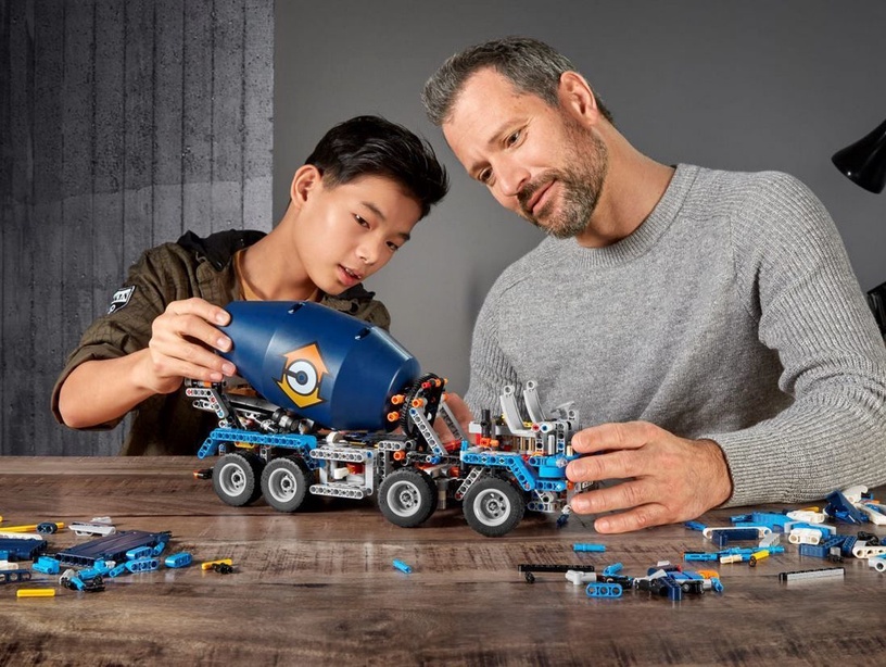 Konstruktor LEGO®Technic Betooniauto 42112
