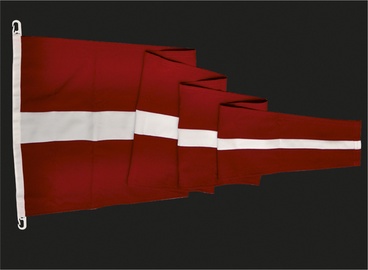 Latvijas Republikas karoga vimpelis 200x58cm, mastam