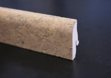 Sokliliist kork 19x38mm Creme valge